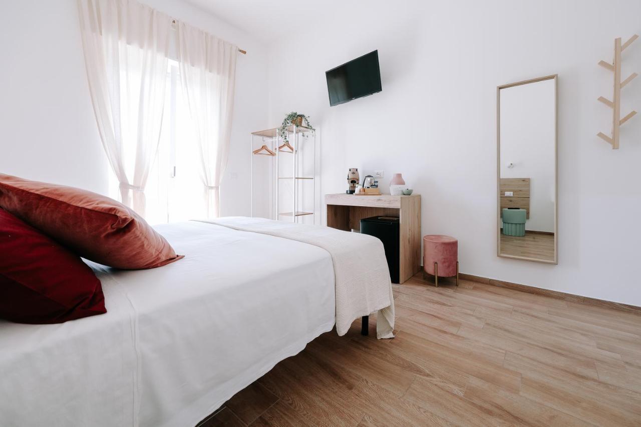 Primo Rent Room Mesagne Luaran gambar